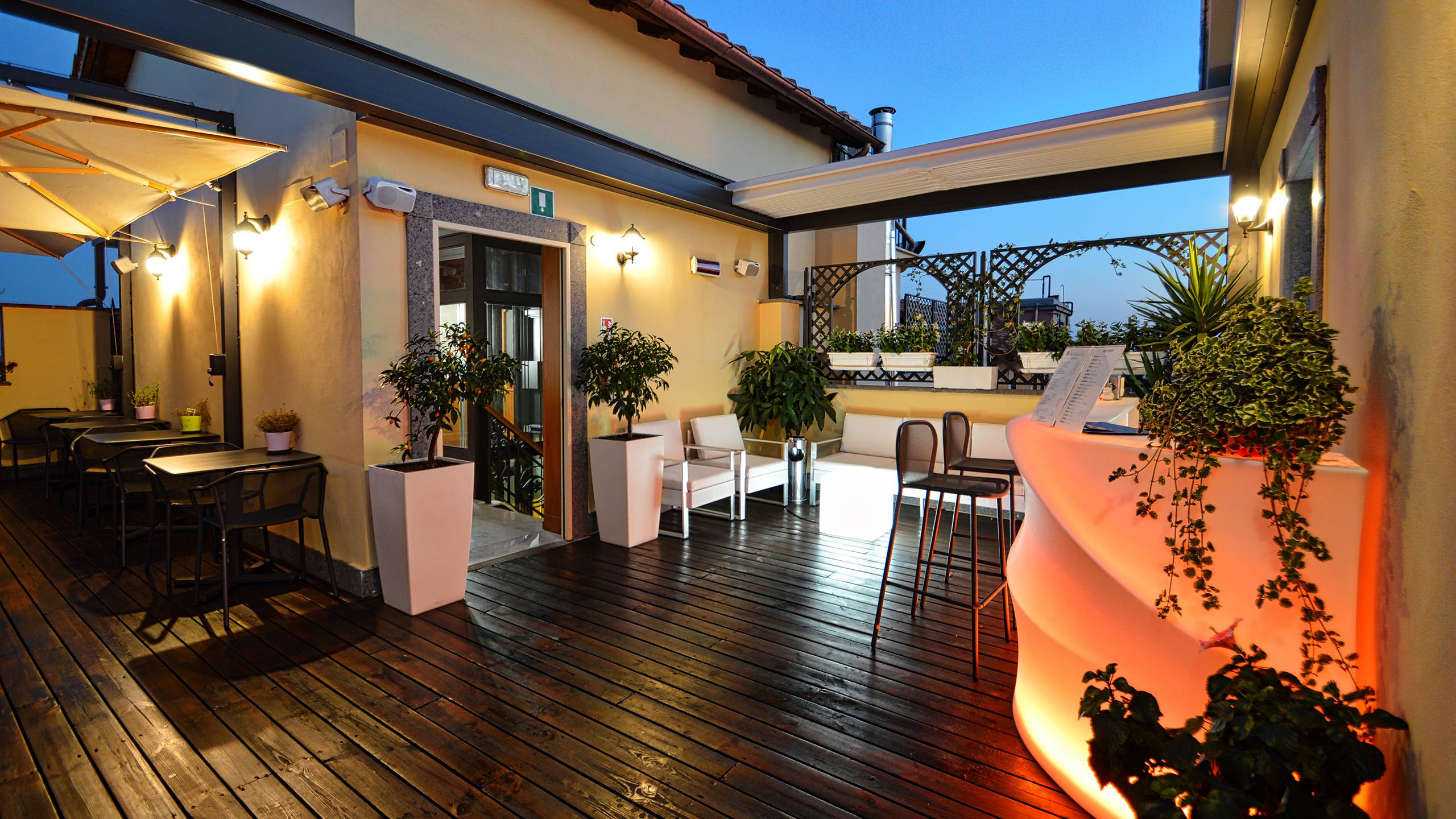 31-hotel-montecarlo-roma-roof-garden--terrazza-