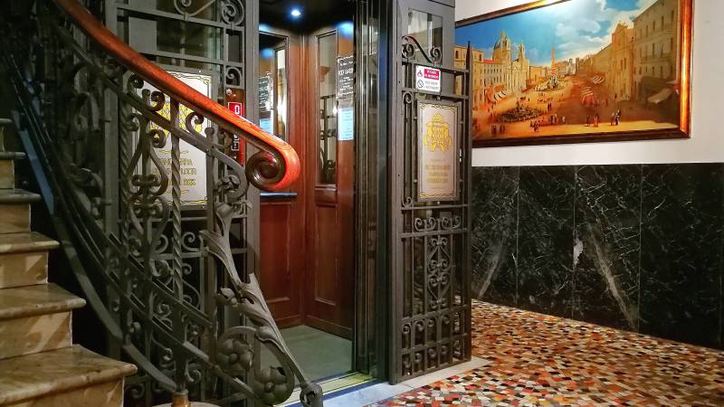25-hotel-montecarlo-roma-ascensore-