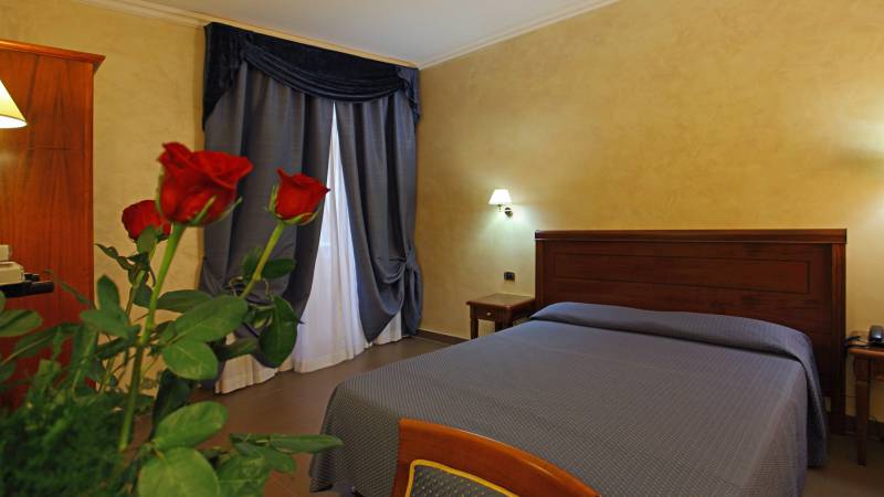 Hotel-Montecarlo-Roma-Camera-20