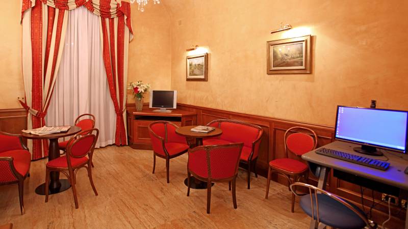 Hotel-Montecarlo-Roma-Hall-15